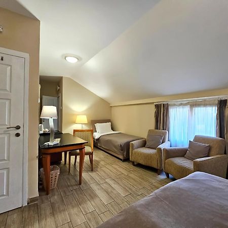 Male Stepenice Beograd Ngoại thất bức ảnh
