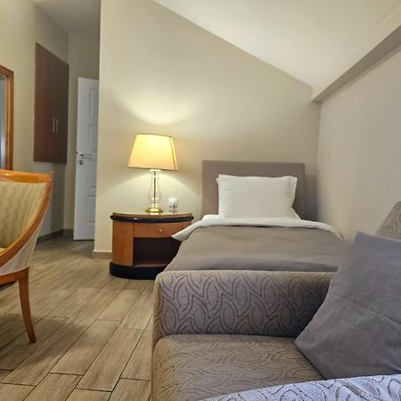 Male Stepenice Beograd Ngoại thất bức ảnh