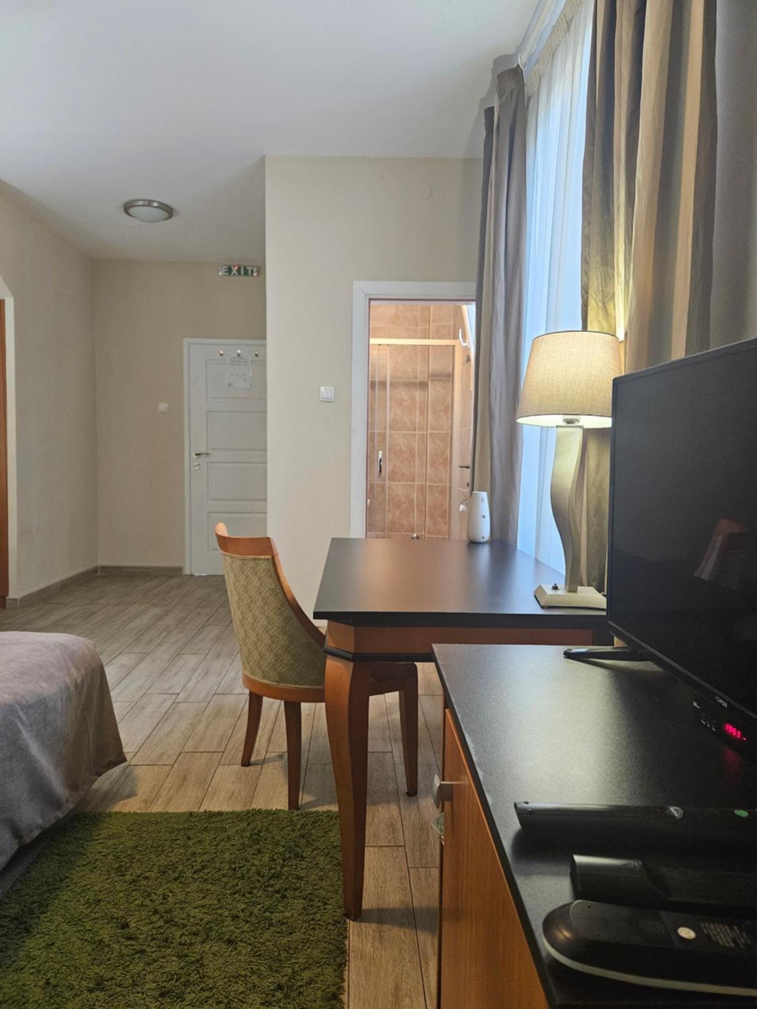 Male Stepenice Beograd Ngoại thất bức ảnh