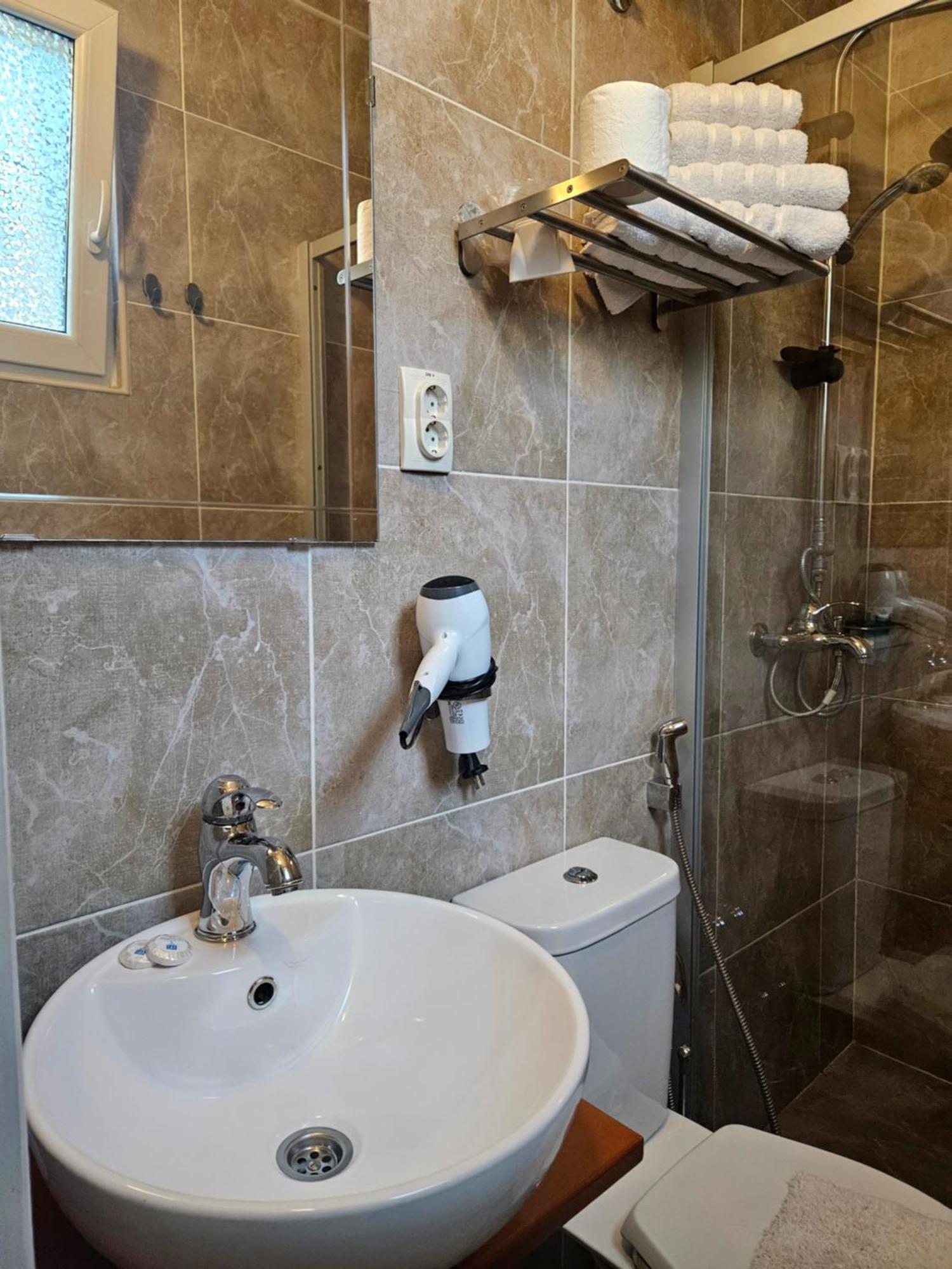 Male Stepenice Beograd Ngoại thất bức ảnh